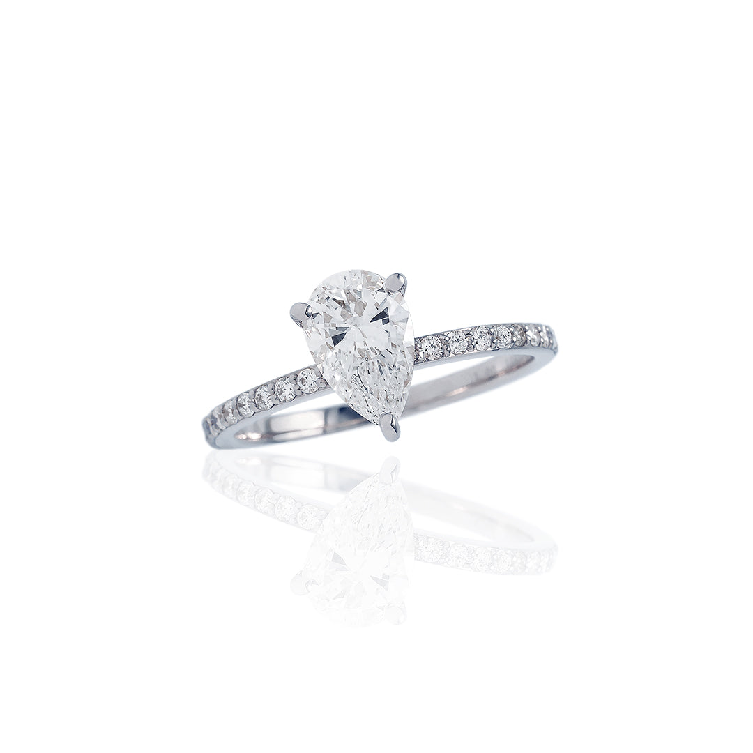 ペアシェイプリング 1ct/1line ハーフエタニティ