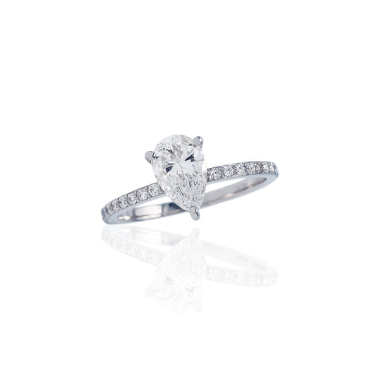 ペアシェイプリング １ct/１line ハーフエタニティ